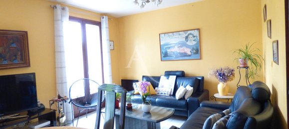 3 bedrooms House in Neuilly-sur-Marne, France No. 188092 3