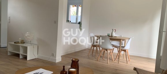 3 bedrooms House in Colombes, France No. 188742 7