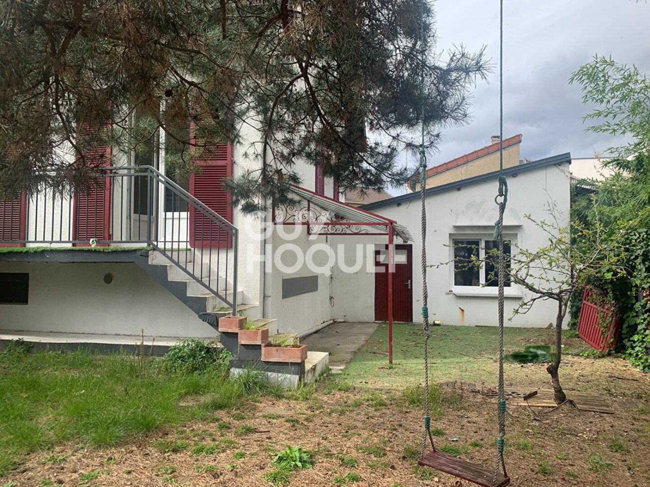 3 bedrooms House in Colombes, France No. 188742