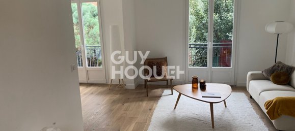 3 bedrooms House in Colombes, France No. 188742 16