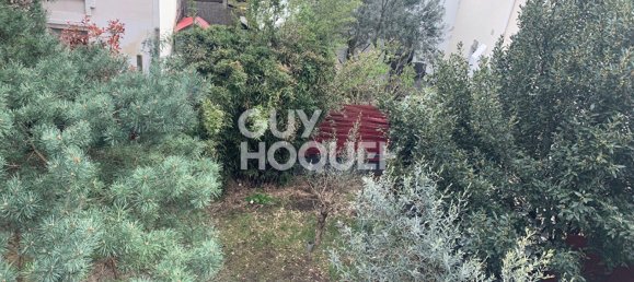 3 bedrooms House in Colombes, France No. 188742 4