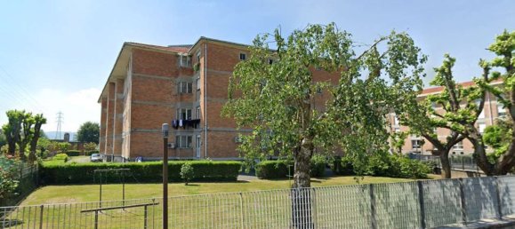 5 rooms Apartment in Settimo Torinese, Italy No. 10161 5