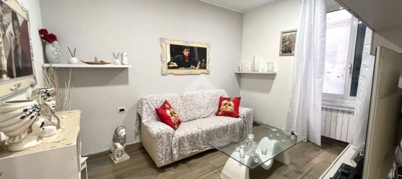 Apartamento de 4 habitaciónes en Genoa, Italy No. 89260 20