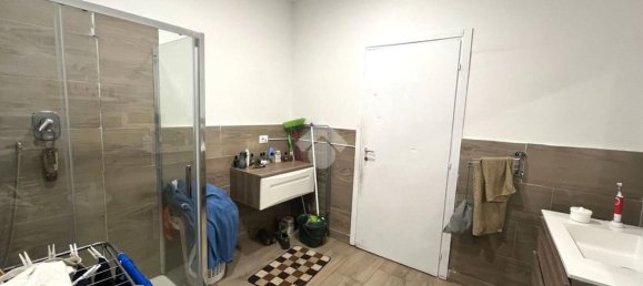 Apartamento de 4 habitaciónes en Genoa, Italy No. 89260 16
