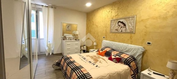 Apartamento de 4 habitaciónes en Genoa, Italy No. 89260 5