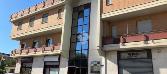 Bureau à Foggia, Italy 100m² No. 153876 7