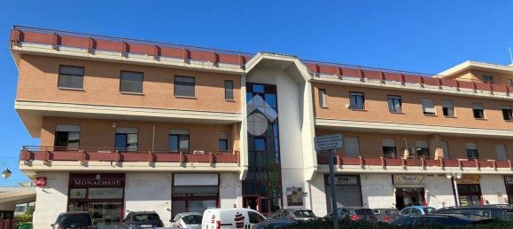 Bureau à Foggia, Italy 100m² No. 153876 2