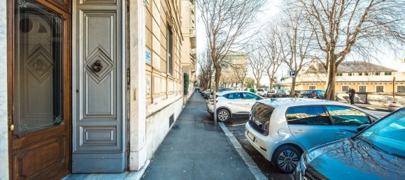 Apartamento de 2 habitaciónes en Genoa, Italy No. 284239 2