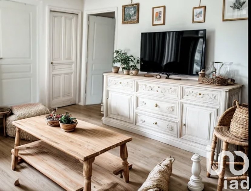 Casa de 3 dormitorios en Douai, France No. 47194