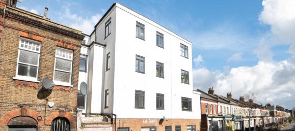 3 bedrooms Apartment in London, United Kingdom No. 12537 18