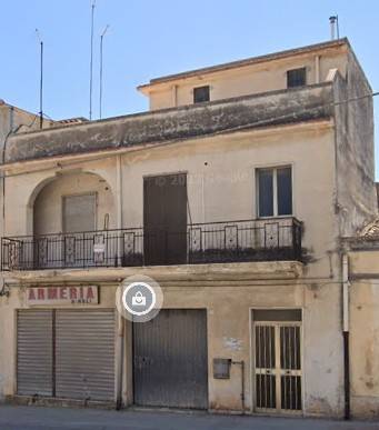 3 bedrooms House in Rosolini, Italy No. 353468