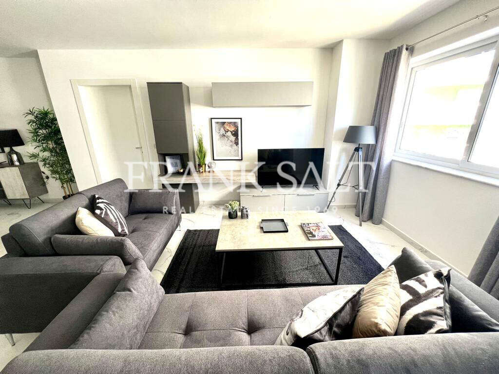 Квартира с 2 спальнями в Слима, Мальта № 10318