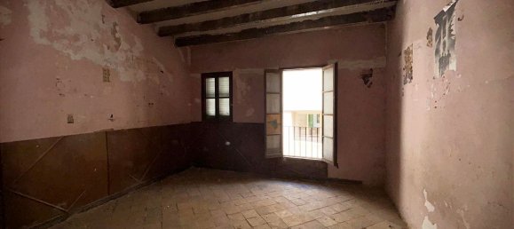 212m² Building in Palma de Majorca, Spain No. 155355 13