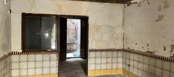 212m² Building in Palma de Majorca, Spain No. 155355 5