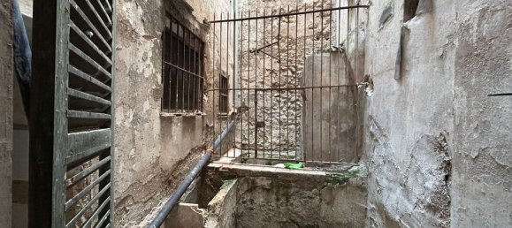 212m² Building in Palma de Majorca, Spain No. 155355 6