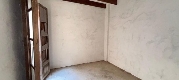 212m² Building in Palma de Majorca, Spain No. 155355 12