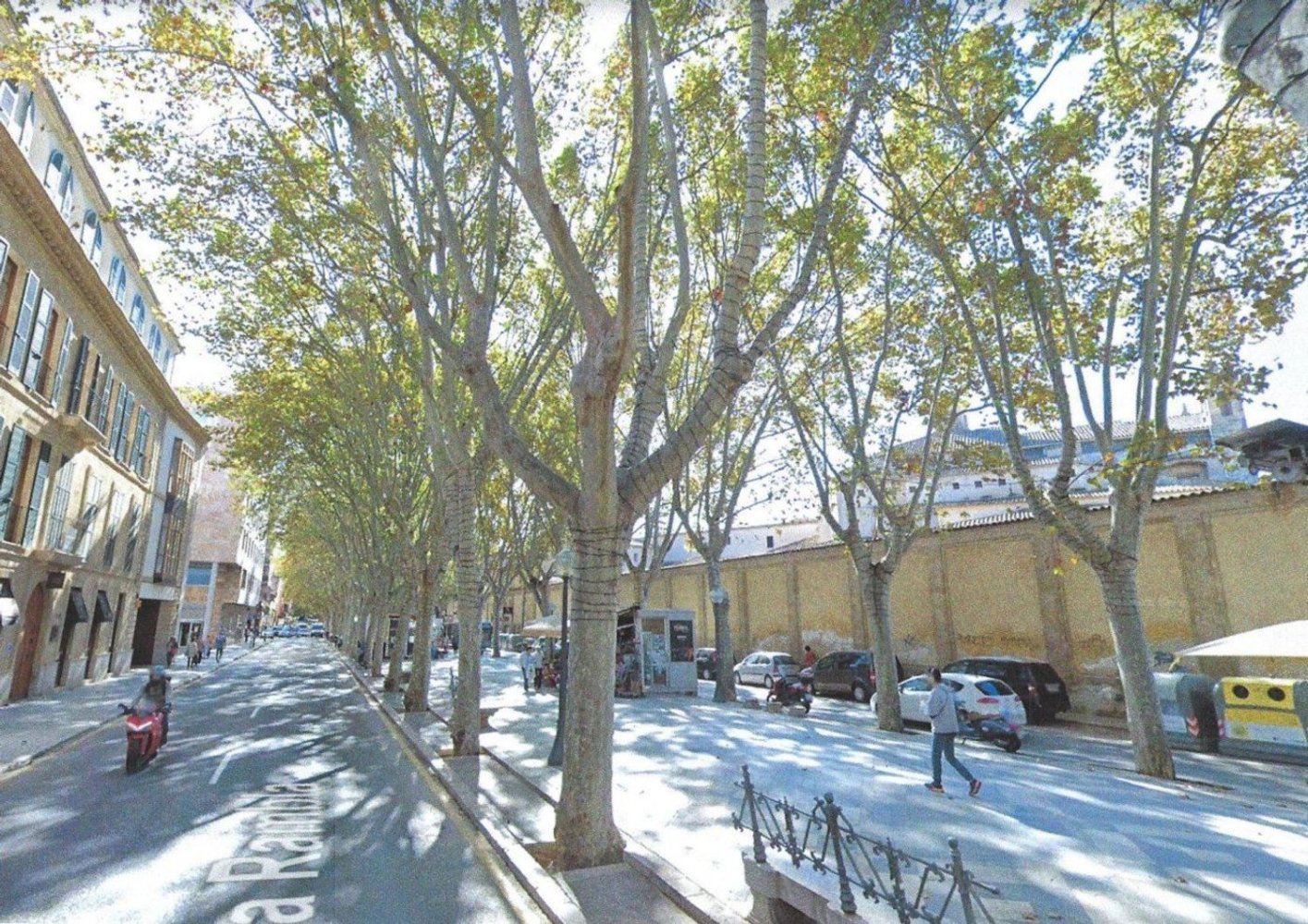 212m² Building in Palma de Majorca, Spain No. 155355