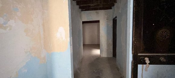 212m² Building in Palma de Majorca, Spain No. 155355 9