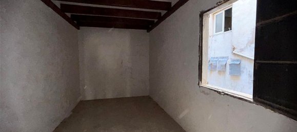 212m² Building in Palma de Majorca, Spain No. 155355 10