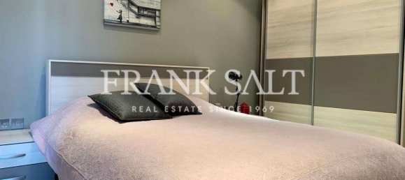 Apartamento T2 em Saint Julian's, Malta N.º 6688 5