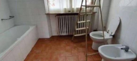 725m² Commercial property in Giano dell'Umbria, Italy No. 346433 11