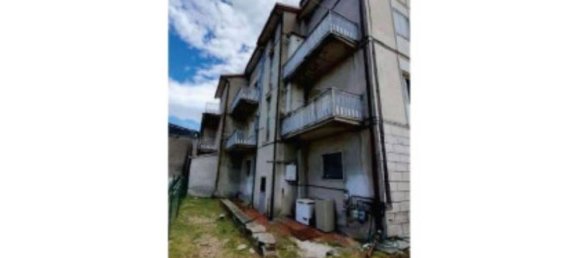 725m² Commercial property in Giano dell'Umbria, Italy No. 346433 3