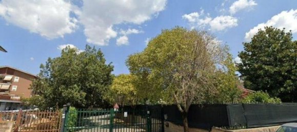 3 bedrooms House in Rome, Italy No. 378166 2