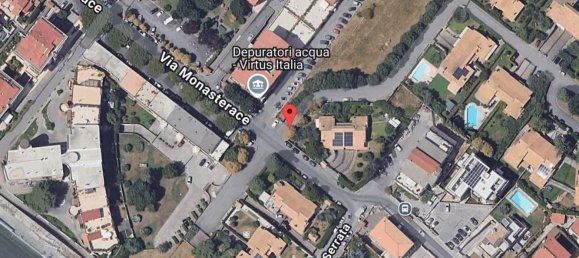 3 bedrooms House in Rome, Italy No. 378166 3