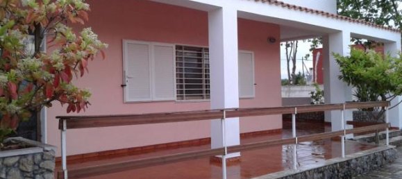 Villa de 3 dormitorios en Torchiarolo, Italy No. 252672 2