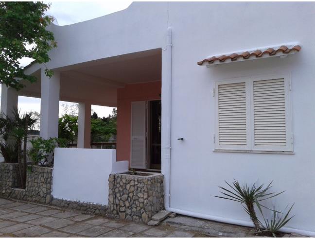 Villa de 3 dormitorios en Torchiarolo, Italy No. 252672