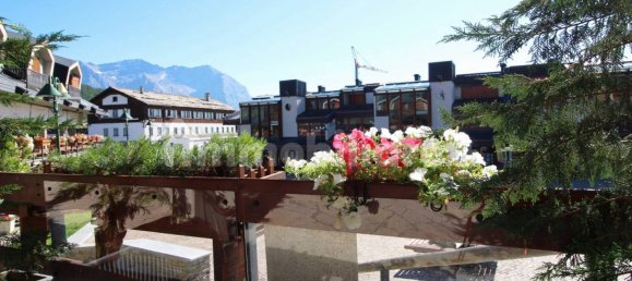 Propiedad comercial de 2 habitaciónes en Sestriere, Italy No. 71713 25