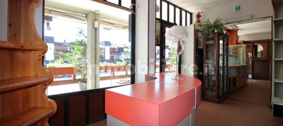 Propiedad comercial de 2 habitaciónes en Sestriere, Italy No. 71713 9