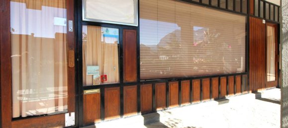 Propiedad comercial de 2 habitaciónes en Sestriere, Italy No. 71713 4