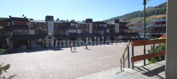 Propiedad comercial de 2 habitaciónes en Sestriere, Italy No. 71713 38
