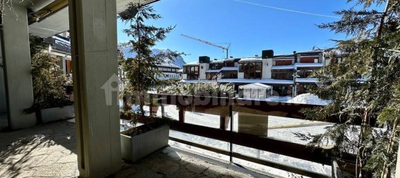 Propiedad comercial de 2 habitaciónes en Sestriere, Italy No. 71713 15