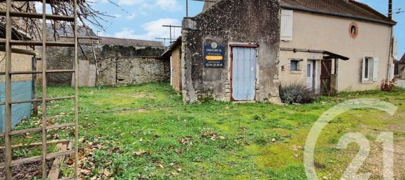 2 Schlafzimmer Stadthaus in La Chapelle-Saint-Martin-en-Plaine, France, Nr. 39211 2