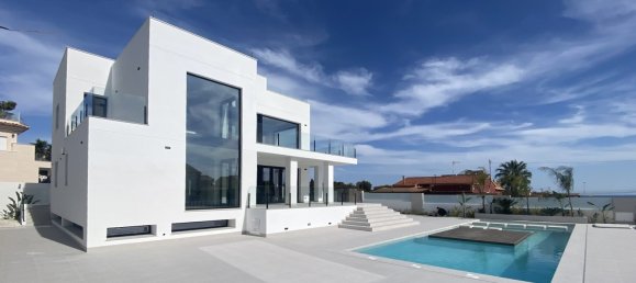 4 bedrooms Villa in Torrevieja, Spain No. 8873 12