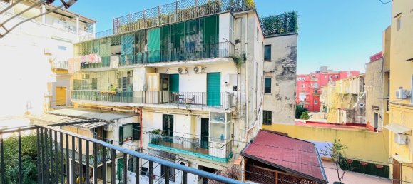 Apartamento de 4 habitaciónes en Naples, Italy No. 88886 41