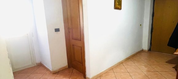 Apartamento de 4 habitaciónes en Naples, Italy No. 88886 11