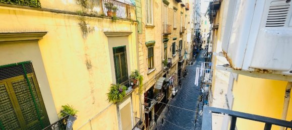 Apartamento de 4 habitaciónes en Naples, Italy No. 88886 9