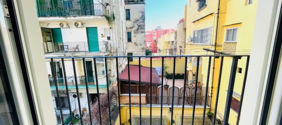 Apartamento de 4 habitaciónes en Naples, Italy No. 88886 39