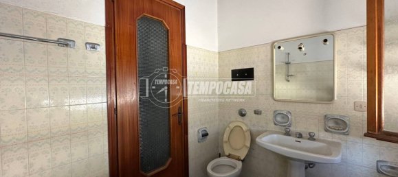 1 bedroom Apartment in Adrara San Martino, Italy No. 313878 6