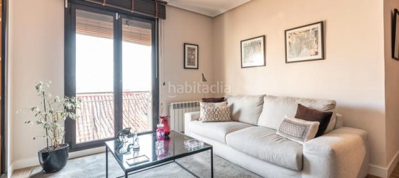 1 bedroom Penthouse in Madrid, Spain No. 167683 5