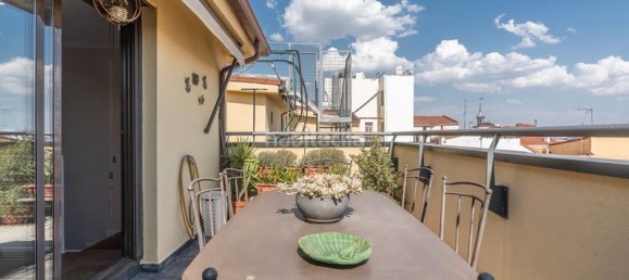 1 bedroom Penthouse in Madrid, Spain No. 167683 3