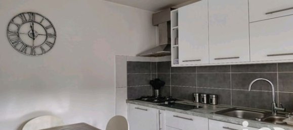 3 bedrooms House in Sevran, France No. 358480 5