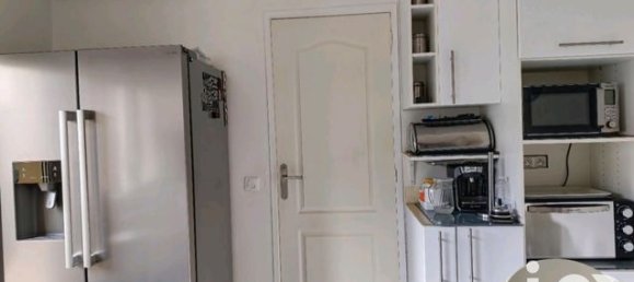 3 bedrooms House in Sevran, France No. 358480 6