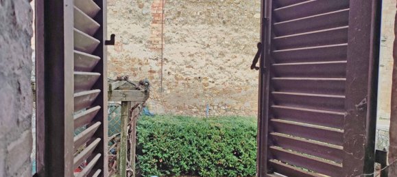 5 rooms Apartment in Castiglione d'Orcia, Italy No. 59268 11