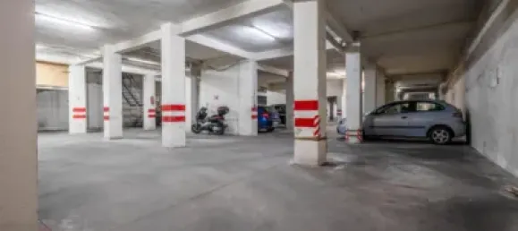  مرآب في Granada, Spain 14متر مربع رقم 175282 5