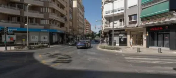  مرآب في Granada, Spain 14متر مربع رقم 175282 9