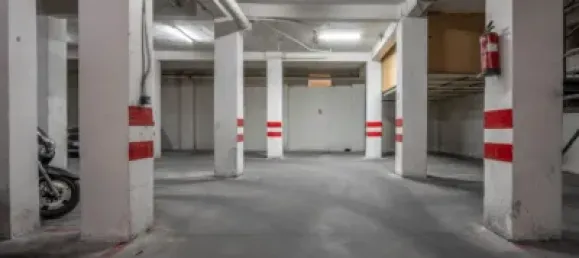  مرآب في Granada, Spain 14متر مربع رقم 175282 3